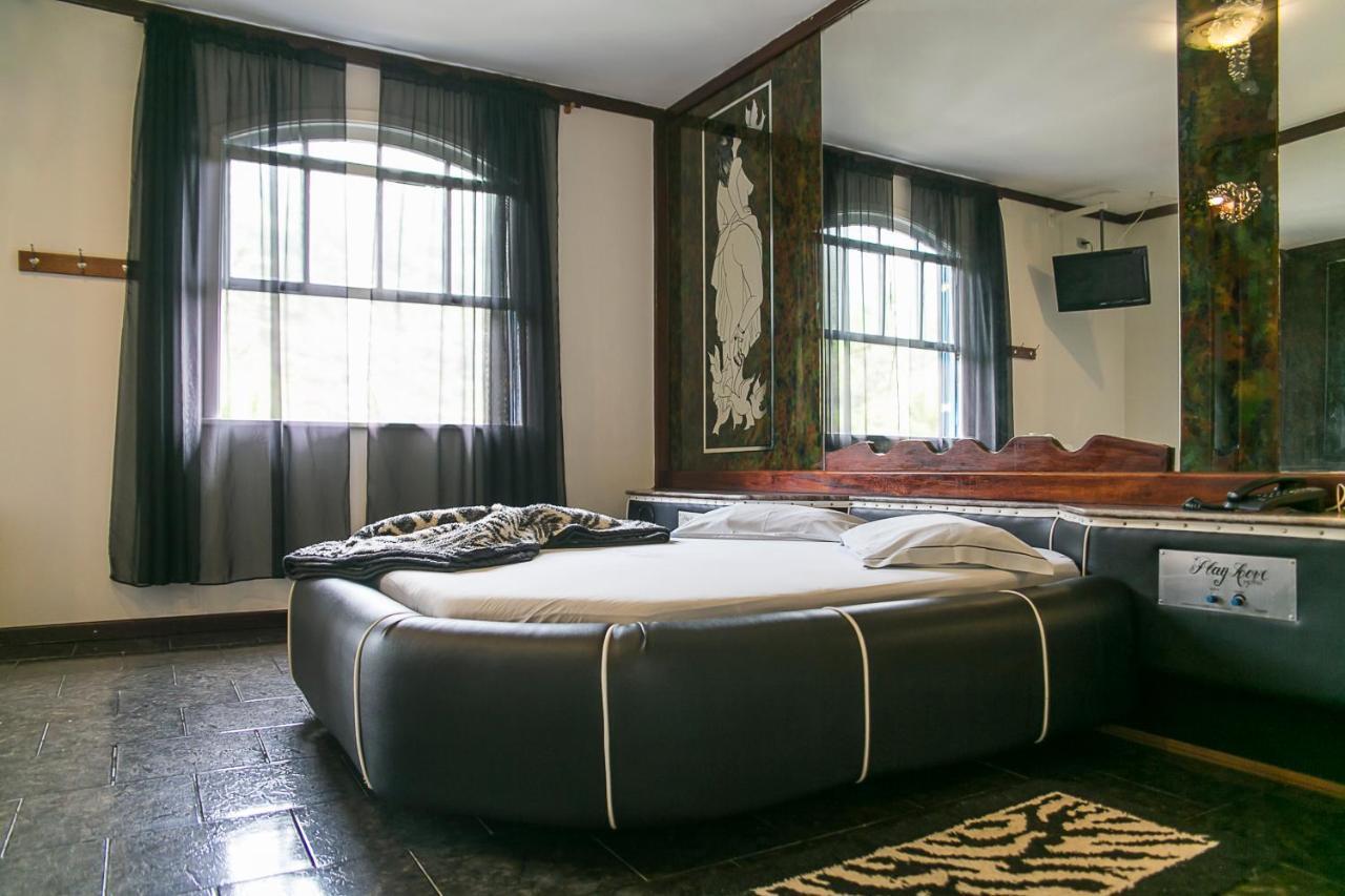 Motel Play Love Petrópolis Eksteriør bilde